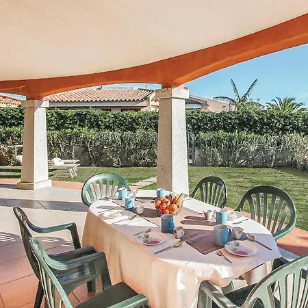 3 Bedroom In Costa Rei -ca- Hébergement de vacances Monte Nai