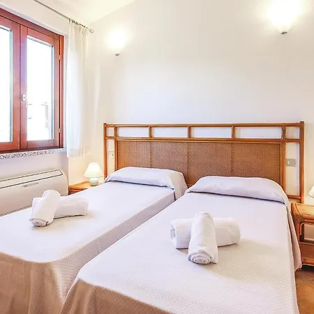 3 Bedroom In Costa Rei -ca- Hébergement de vacances Monte Nai