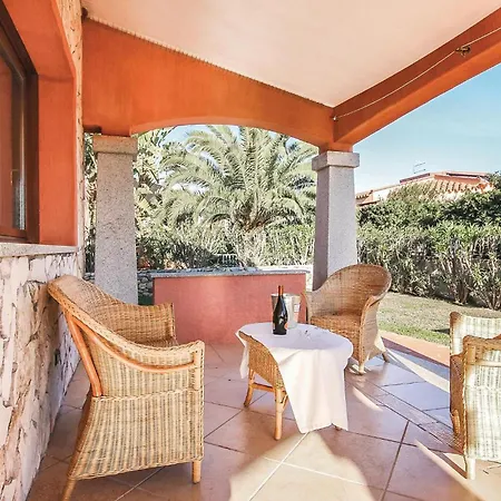 Hébergement de vacances 3 Bedroom In Costa Rei -ca- Monte Nai